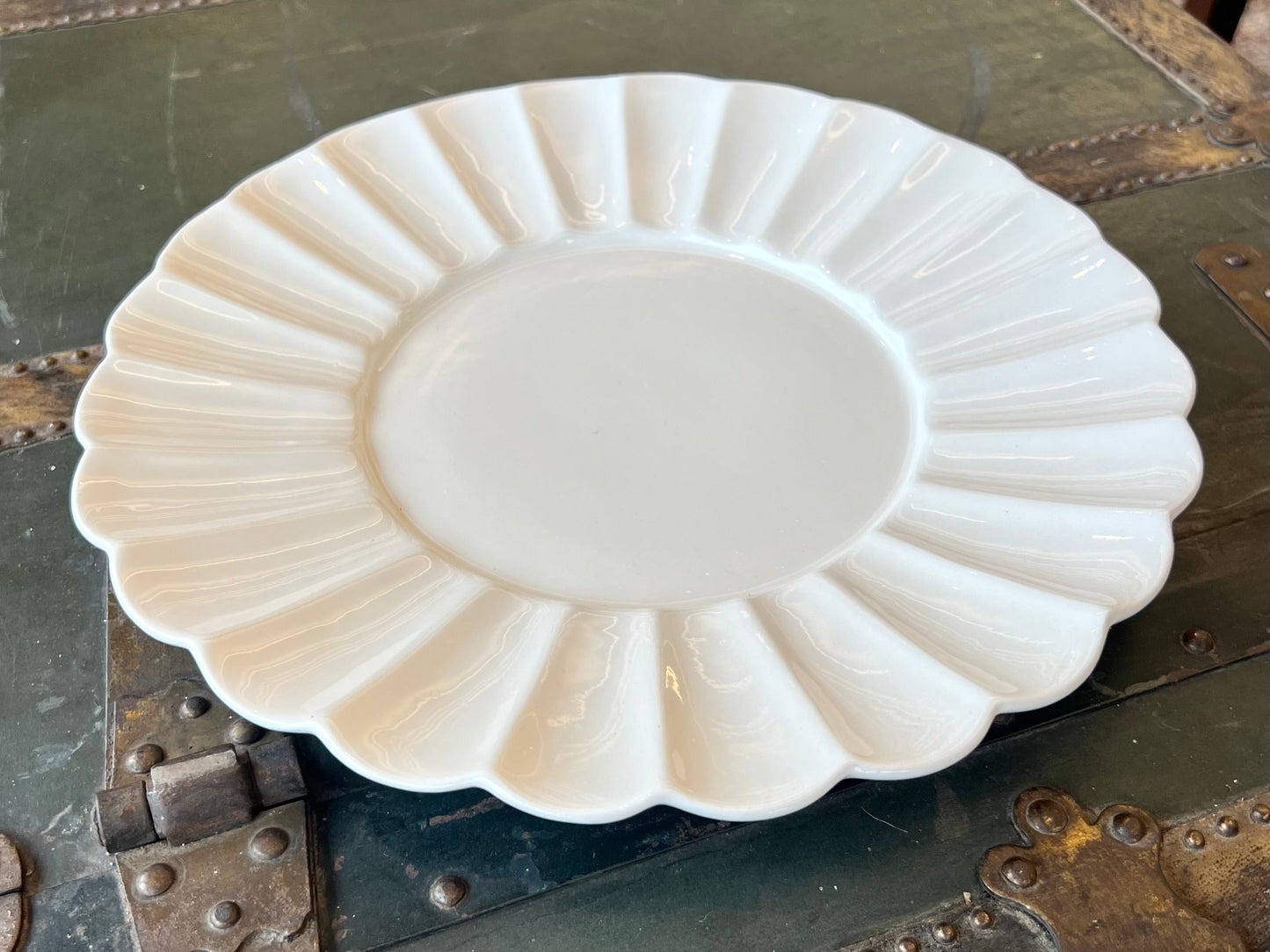 Scalloped Plate