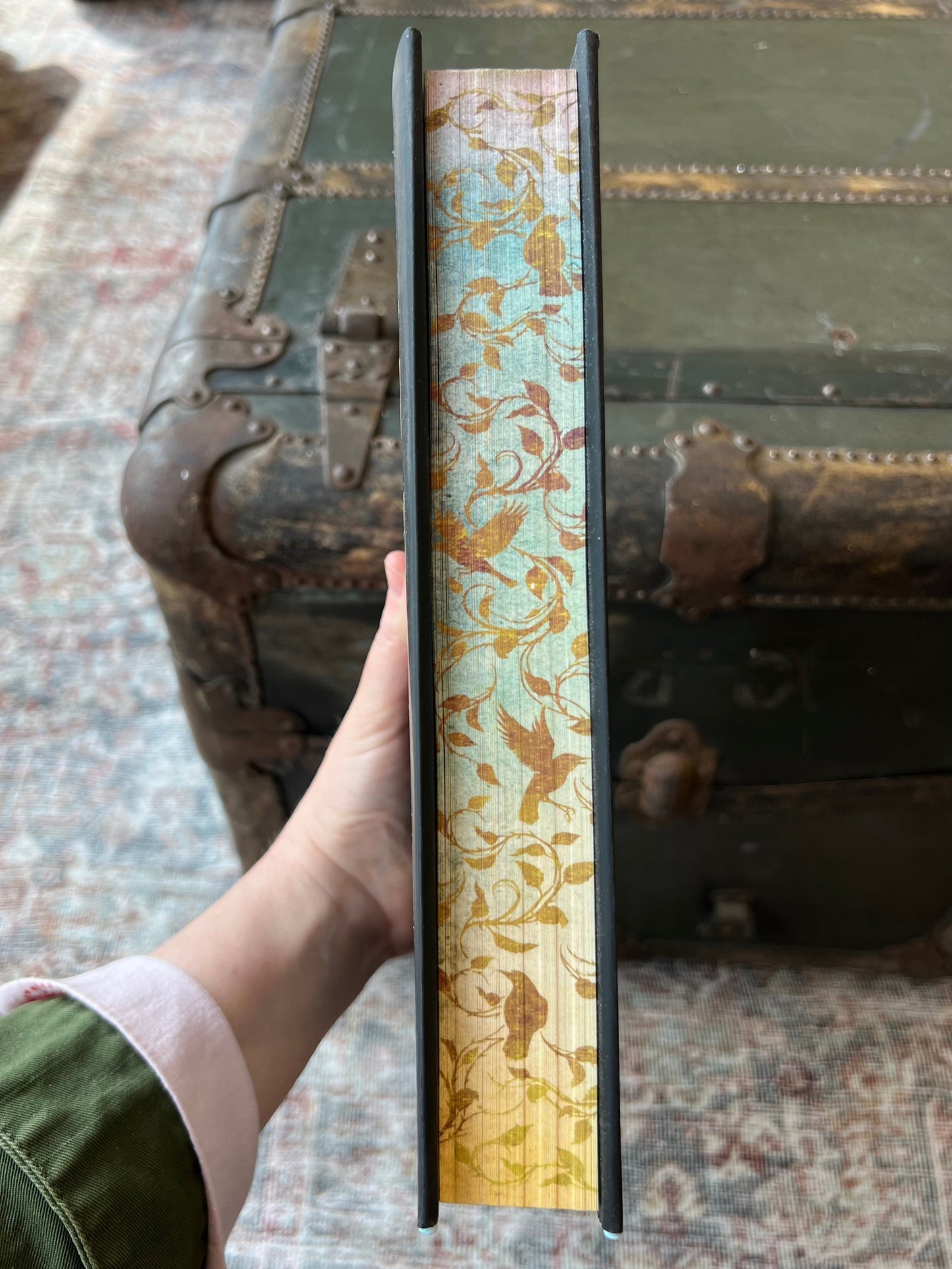 The Nightingale by Kristin Hannah