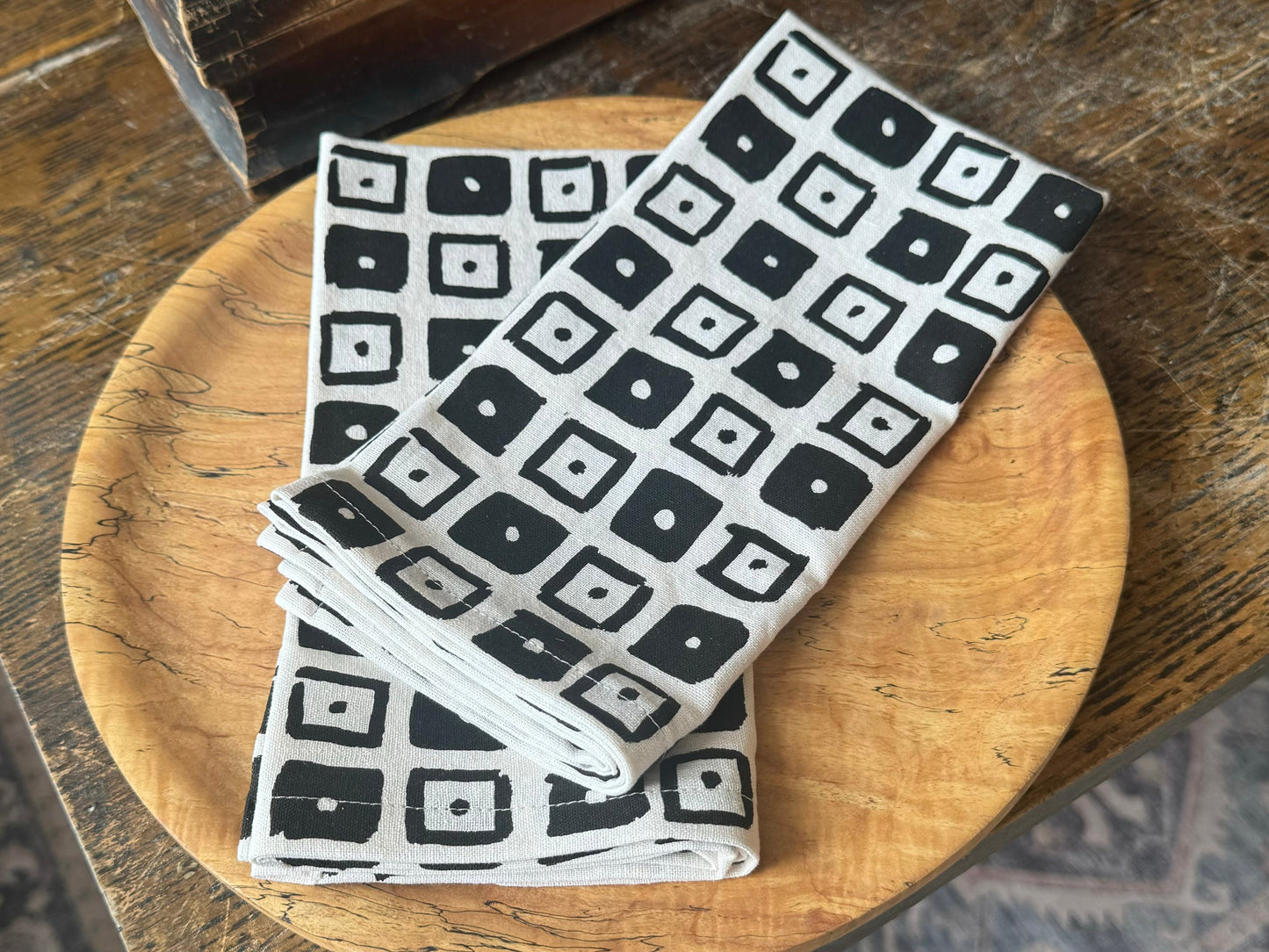 Napkin Set - Black Dot Checker