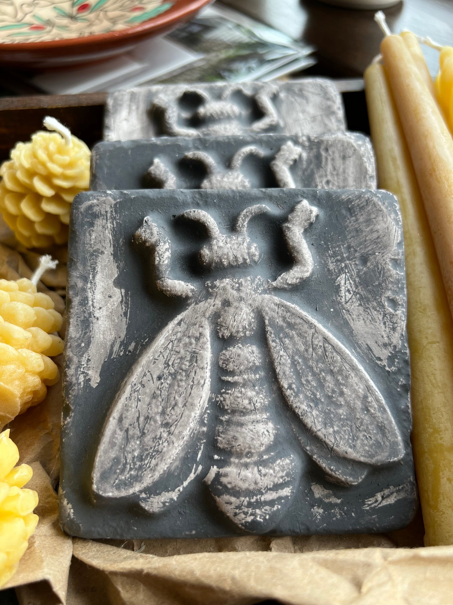 Bee Plaque