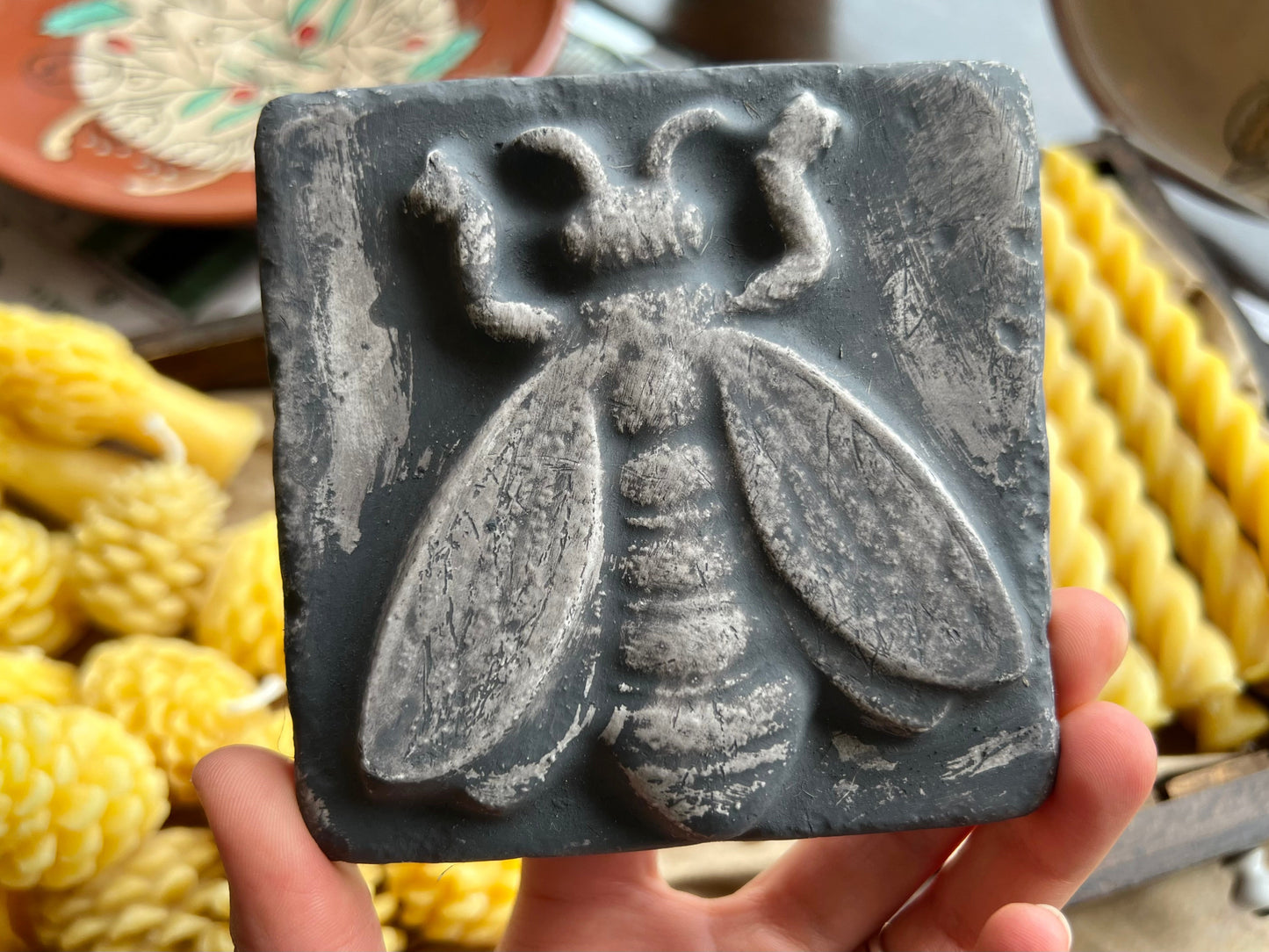 Bee Plaque