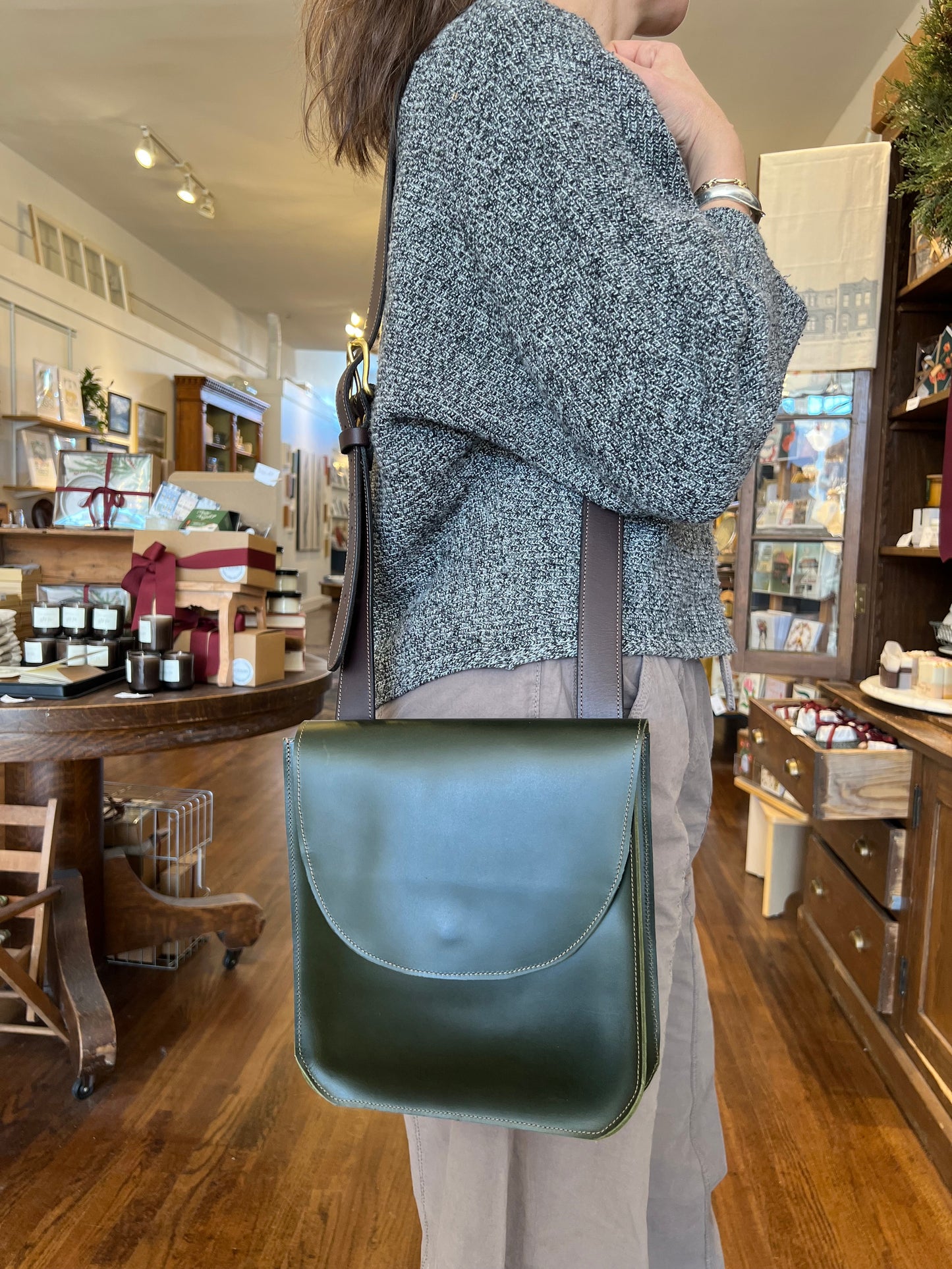 Dani Shoulder Bag - Green