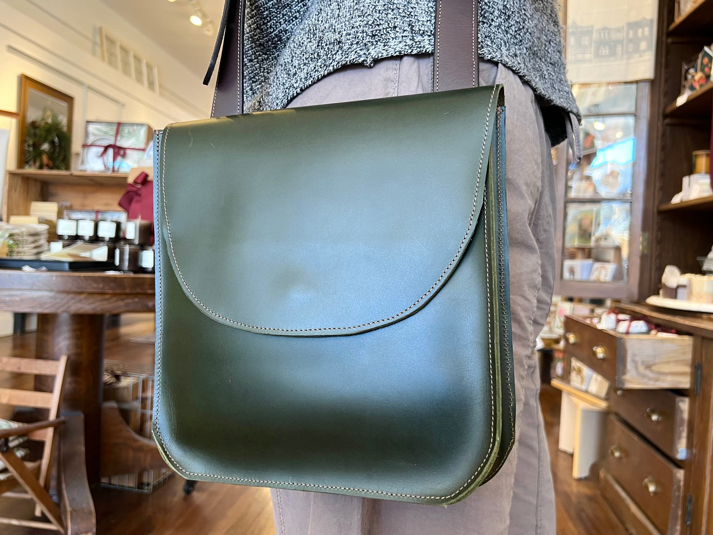 Dani Shoulder Bag - Green