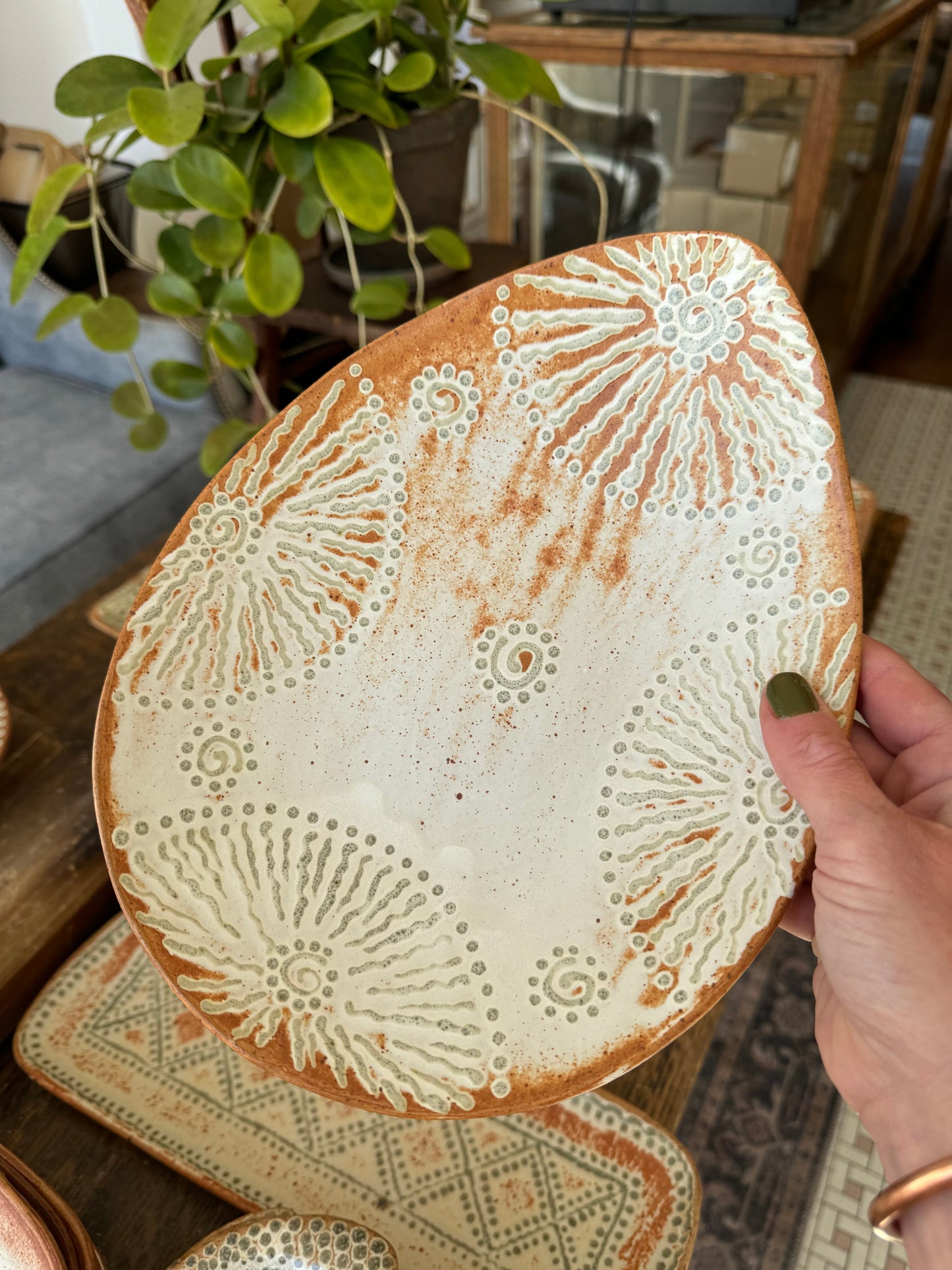 Large Teardrop Dish